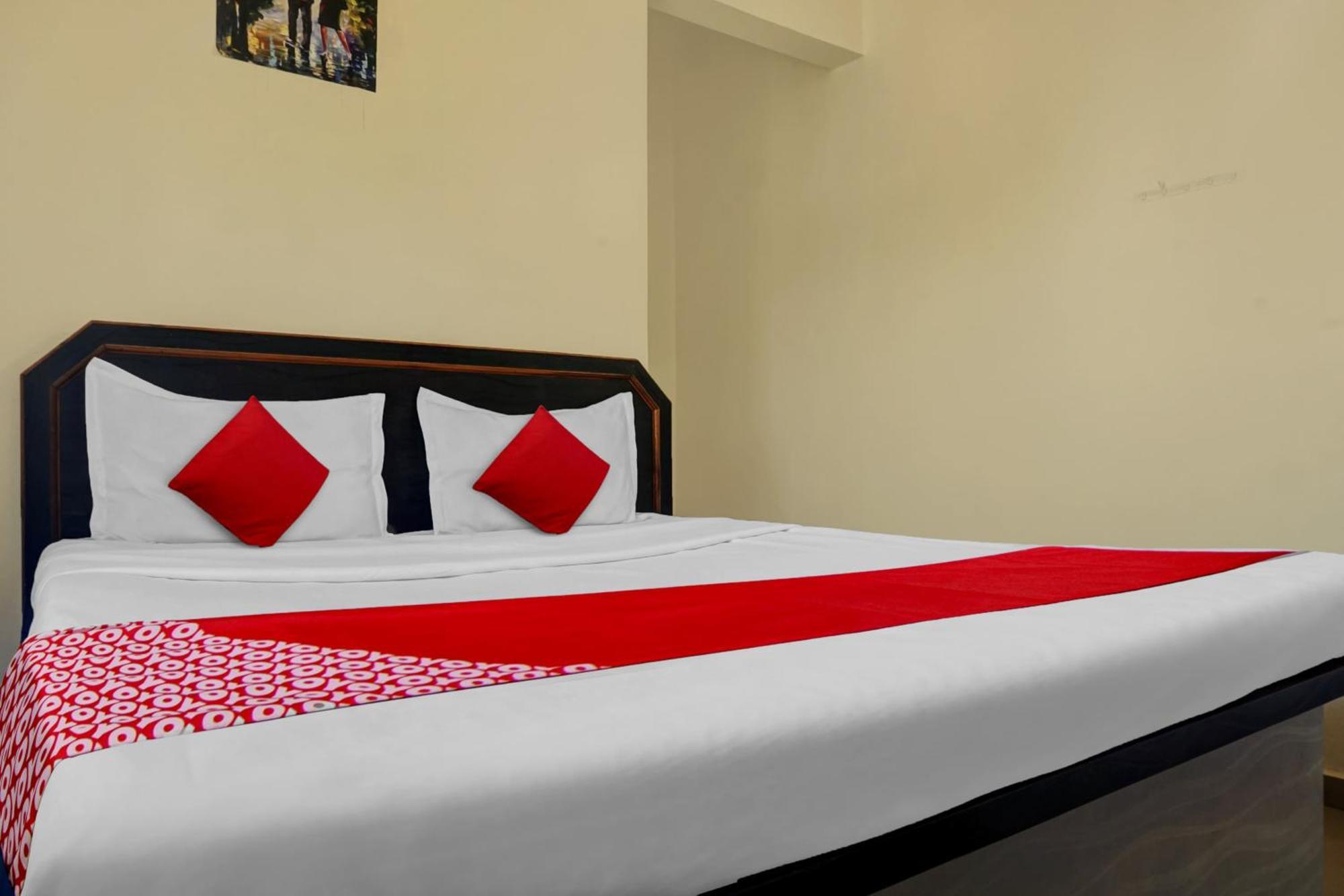 Hotel O Happy Homely Stay Sasvad Bagian luar foto