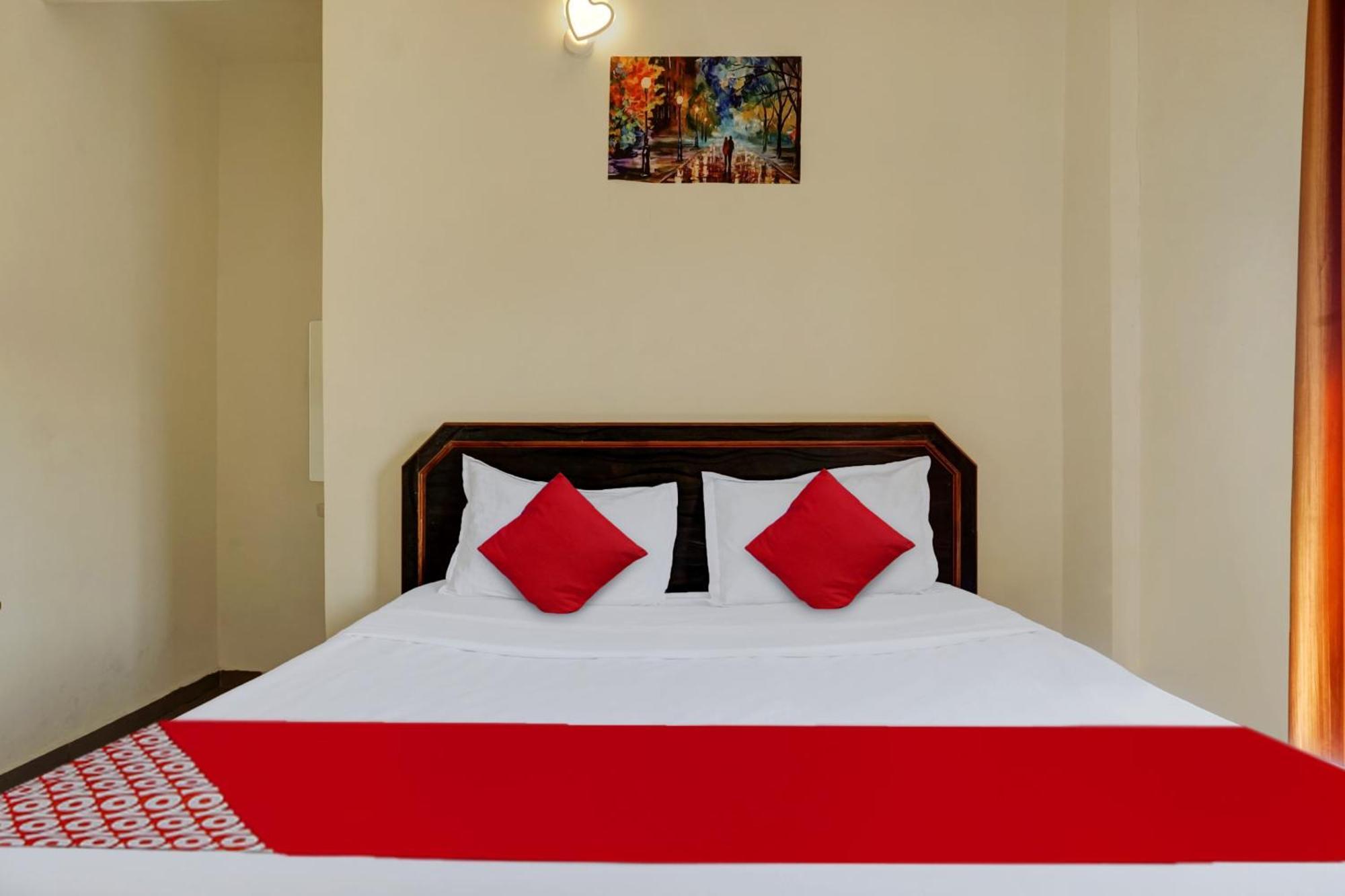 Hotel O Happy Homely Stay Sasvad Bagian luar foto